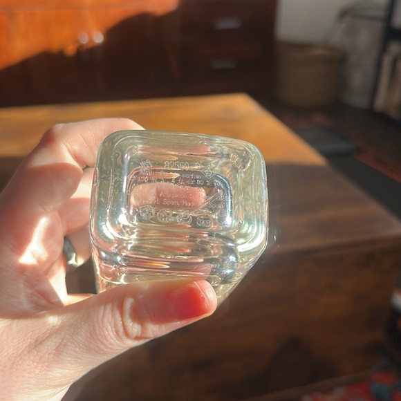 Zara Nude Bouquet Women's Perfume 3.4 oz - Picture 2 of 2